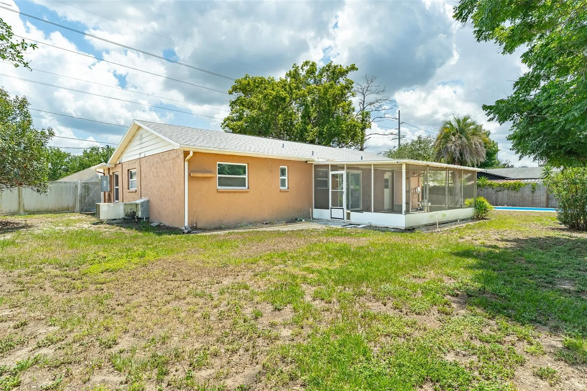 614 E Wheeler Road Seffner FL 33584