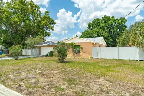 614 E Wheeler Road Seffner FL 33584