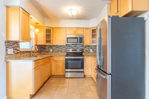 614 E Wheeler Road Seffner FL 33584