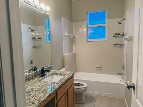 1042 Drift Creek Cove Orlando FL 32828