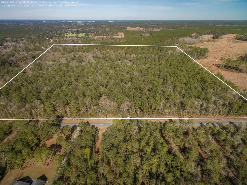 Xxxx Weeks Lane Lake City FL 32025