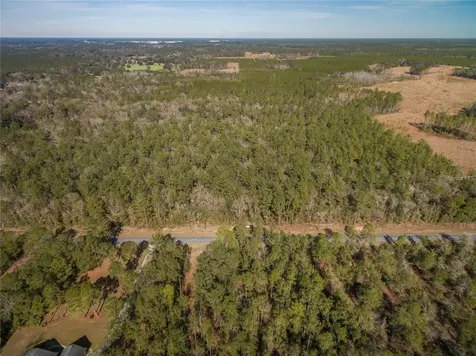 Xxxx Weeks Lane Lake City FL 32025