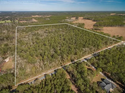 Xxxx Weeks Lane Lake City FL 32025