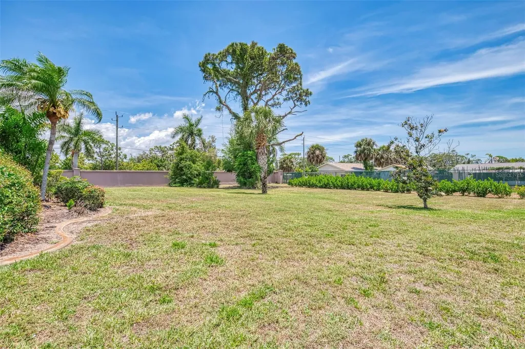 900 Park Place Drive Englewood FL 34223