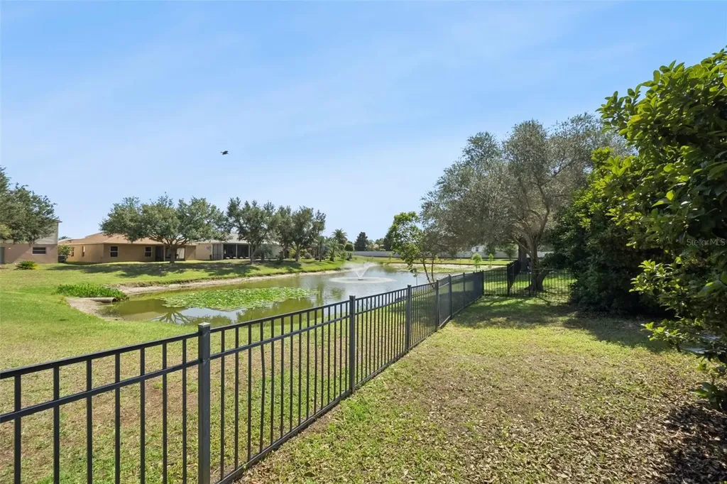 5056 Gandross Lane Mount Dora FL 32757