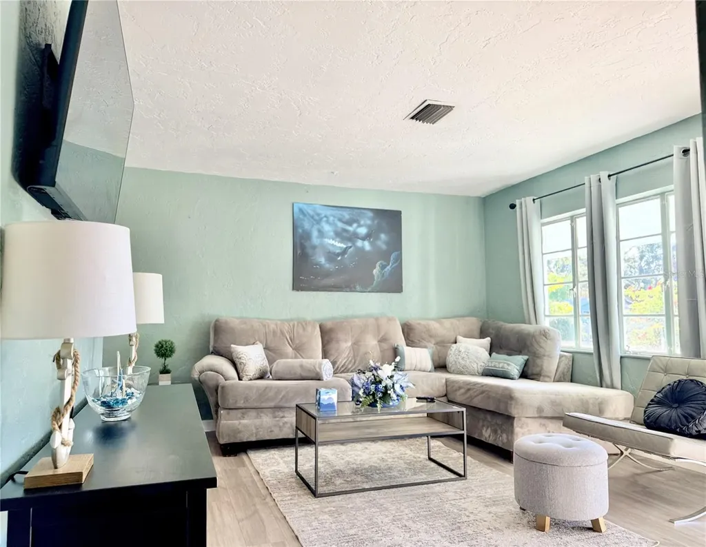 5025 28th Avenue S Gulfport FL 33707