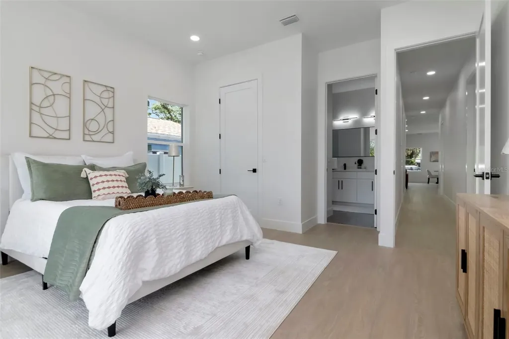 5009 9th Avenue S Gulfport FL 33707