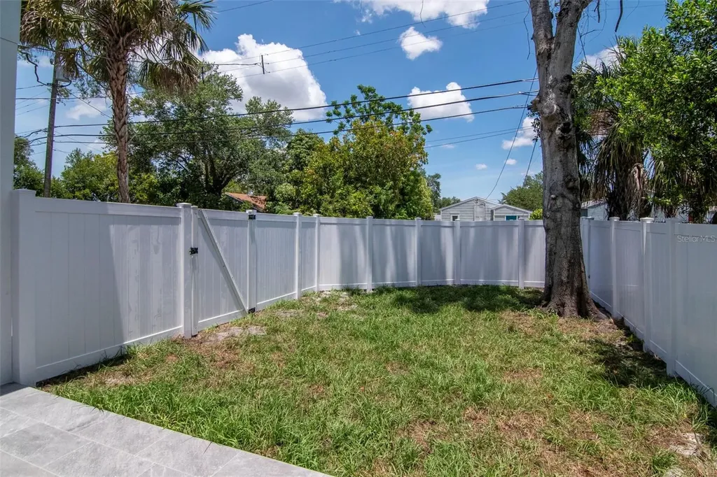 5009 9th Avenue S Gulfport FL 33707
