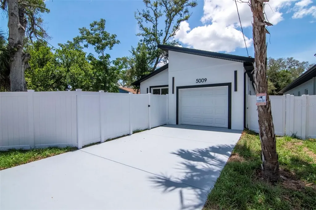 5009 9th Avenue S Gulfport FL 33707