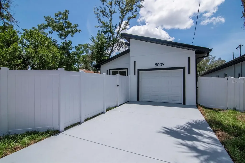 5009 9th Avenue S Gulfport FL 33707