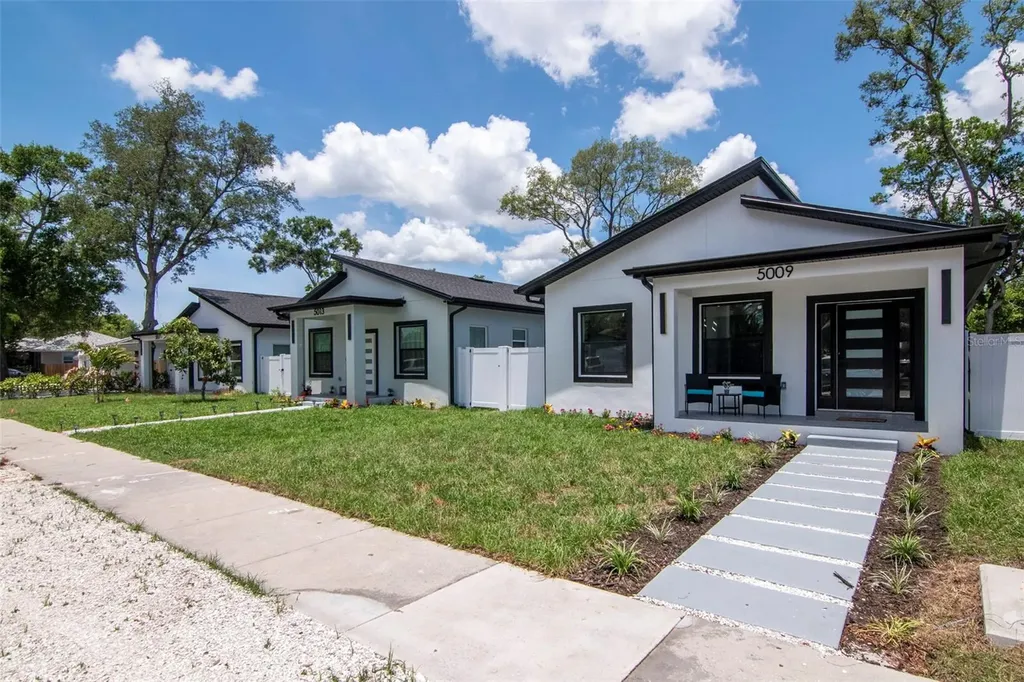 5009 9th Avenue S Gulfport FL 33707
