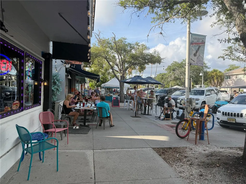5009 9th Avenue S Gulfport FL 33707