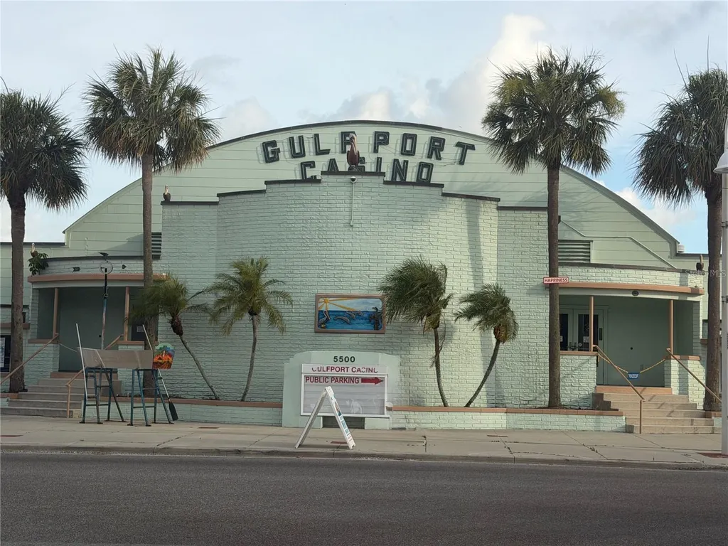 5009 9th Avenue S Gulfport FL 33707