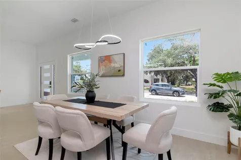 5009 9th Avenue S Gulfport FL 33707