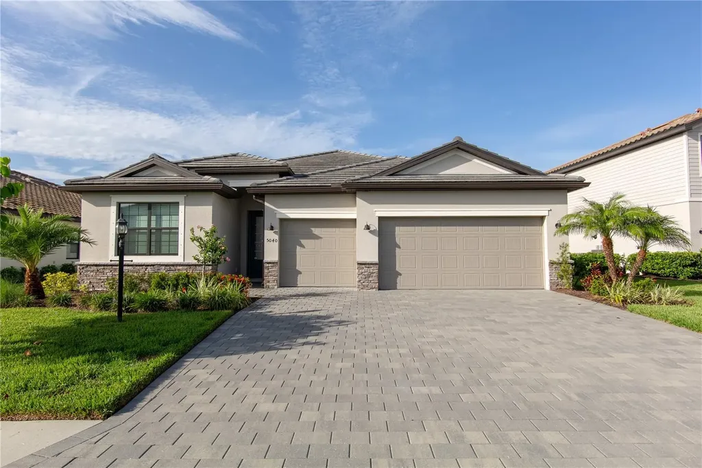 5040 Seafoam Trail Bradenton FL 34211