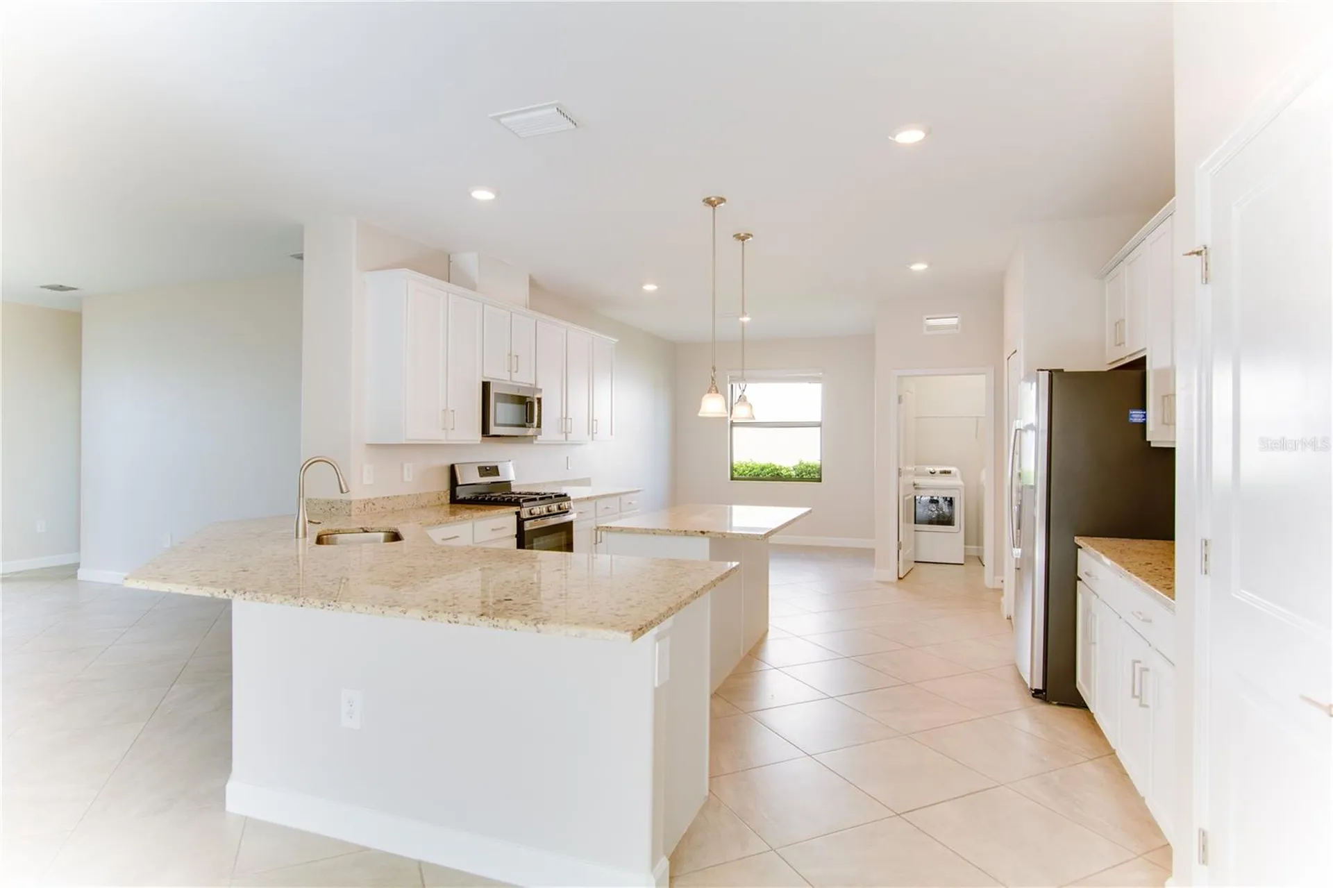 5040 Seafoam Trail Bradenton FL 34211