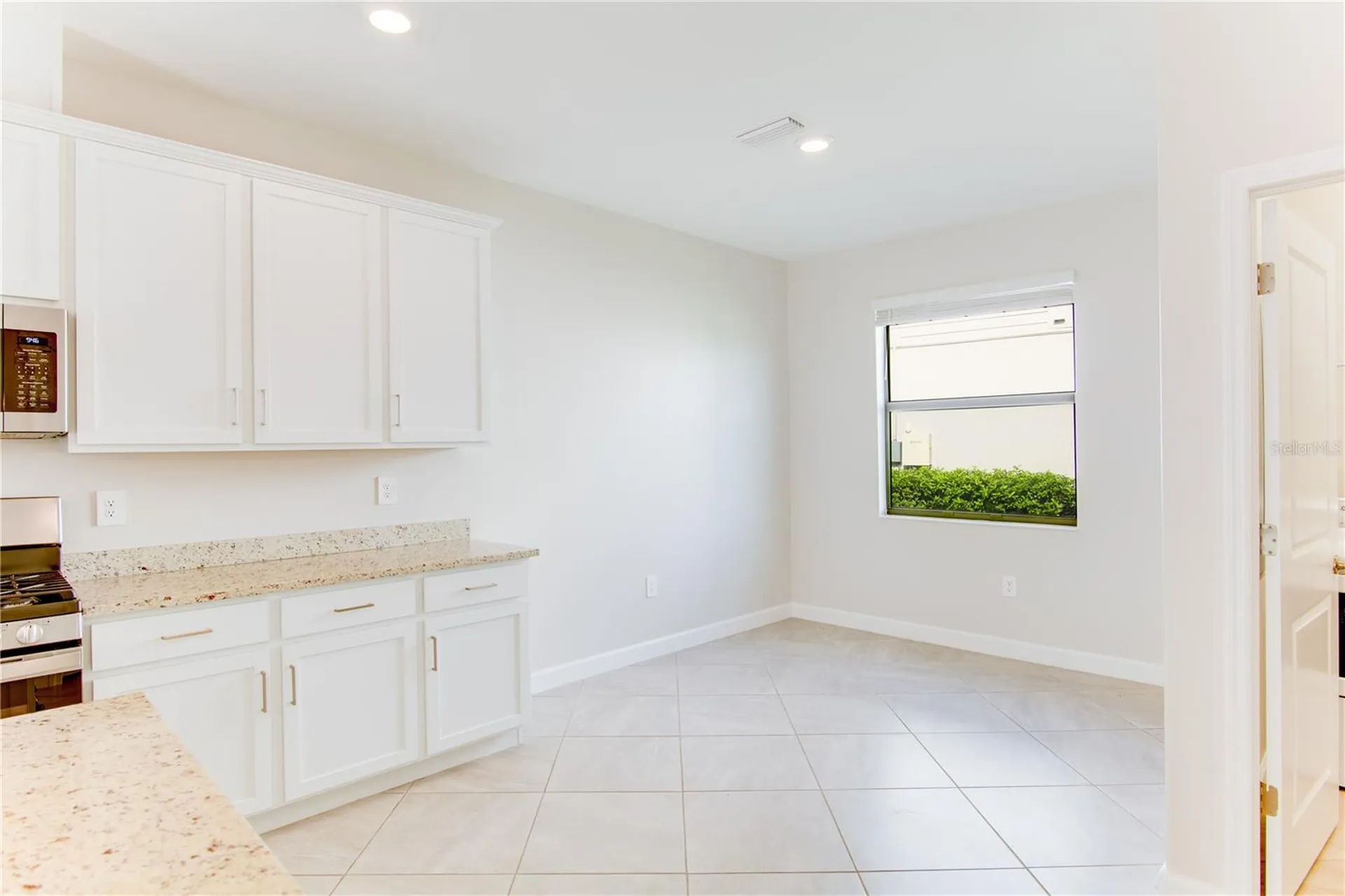 5040 Seafoam Trail Bradenton FL 34211