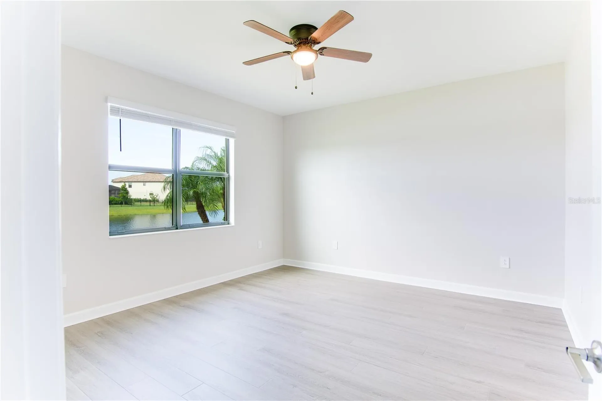5040 Seafoam Trail Bradenton FL 34211