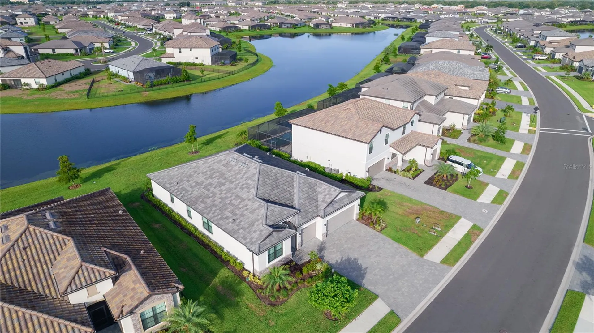 5040 Seafoam Trail Bradenton FL 34211