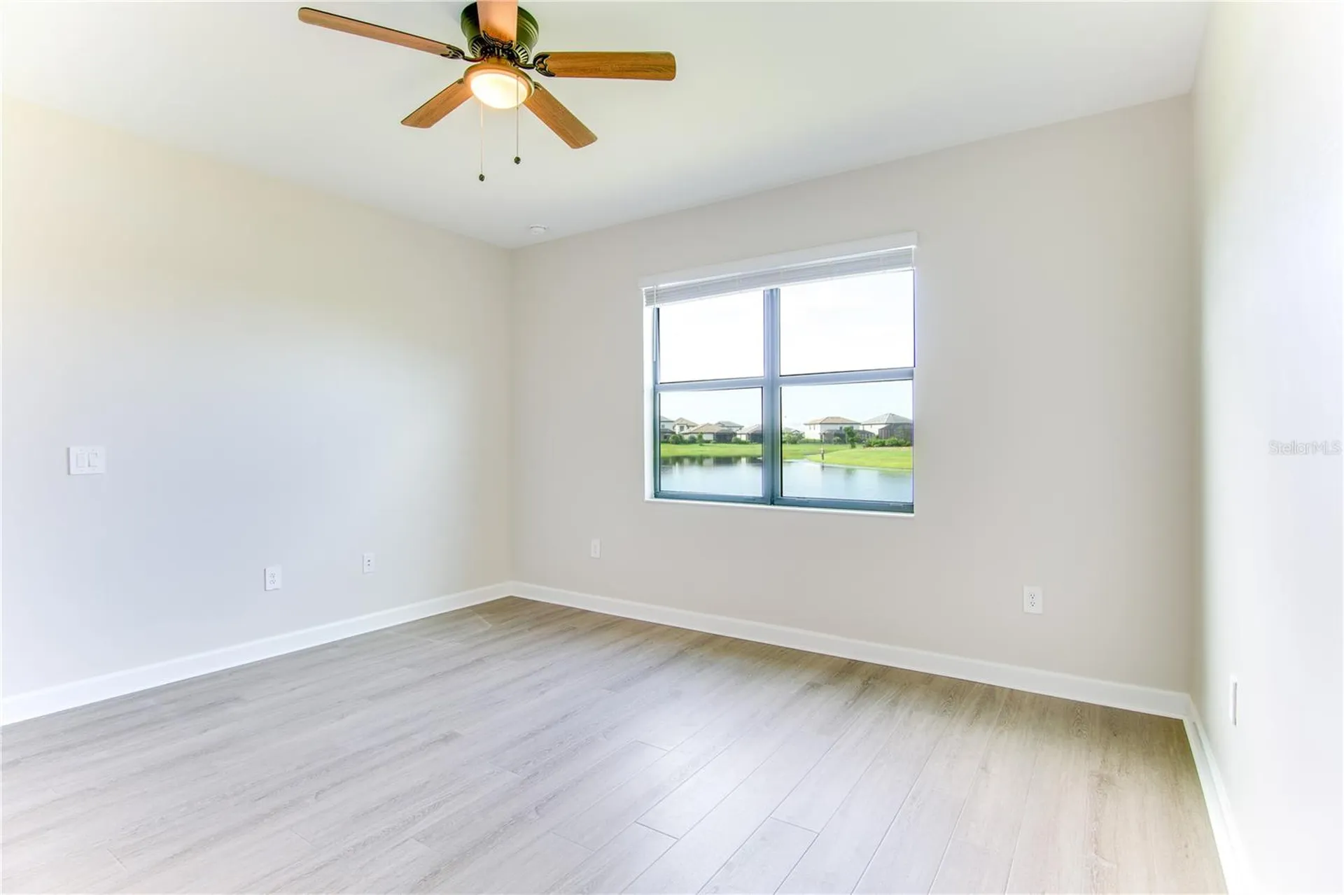 5040 Seafoam Trail Bradenton FL 34211