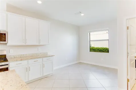 5040 Seafoam Trail Bradenton FL 34211