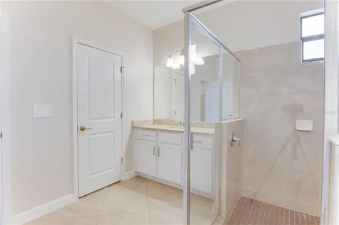 5040 Seafoam Trail Bradenton FL 34211