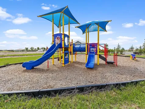 5040 Seafoam Trail Bradenton FL 34211