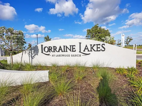 5040 Seafoam Trail Bradenton FL 34211