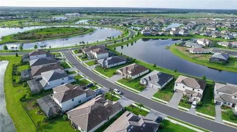 5040 Seafoam Trail Bradenton FL 34211