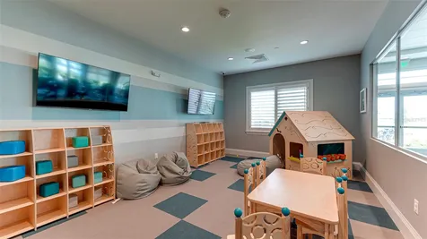 5040 Seafoam Trail Bradenton FL 34211