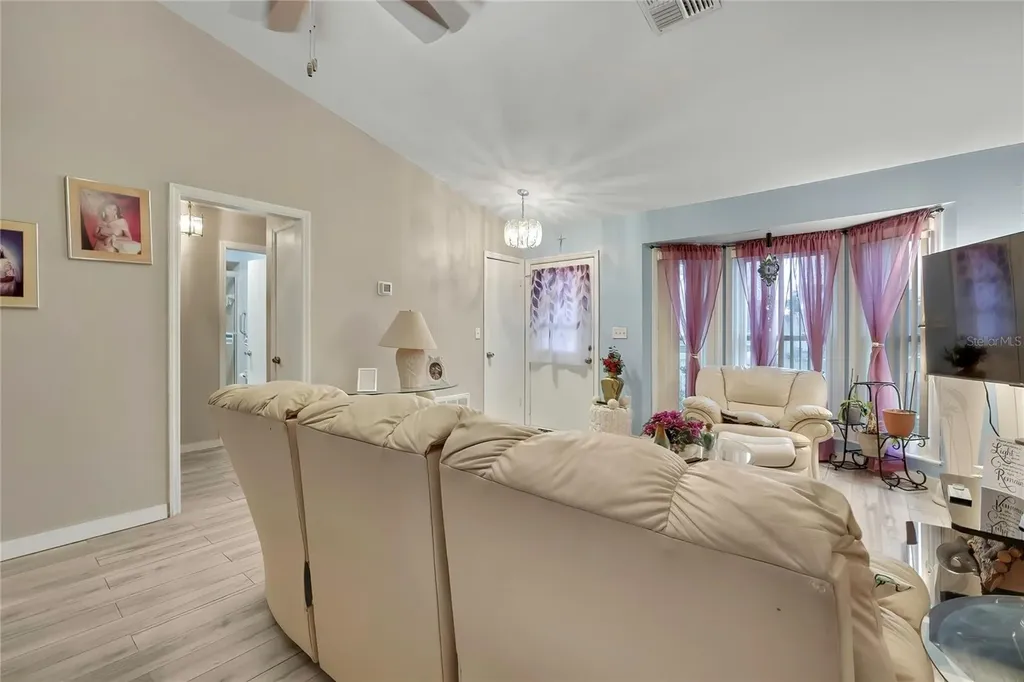 10185 Carrin Road Spring Hill FL 34608
