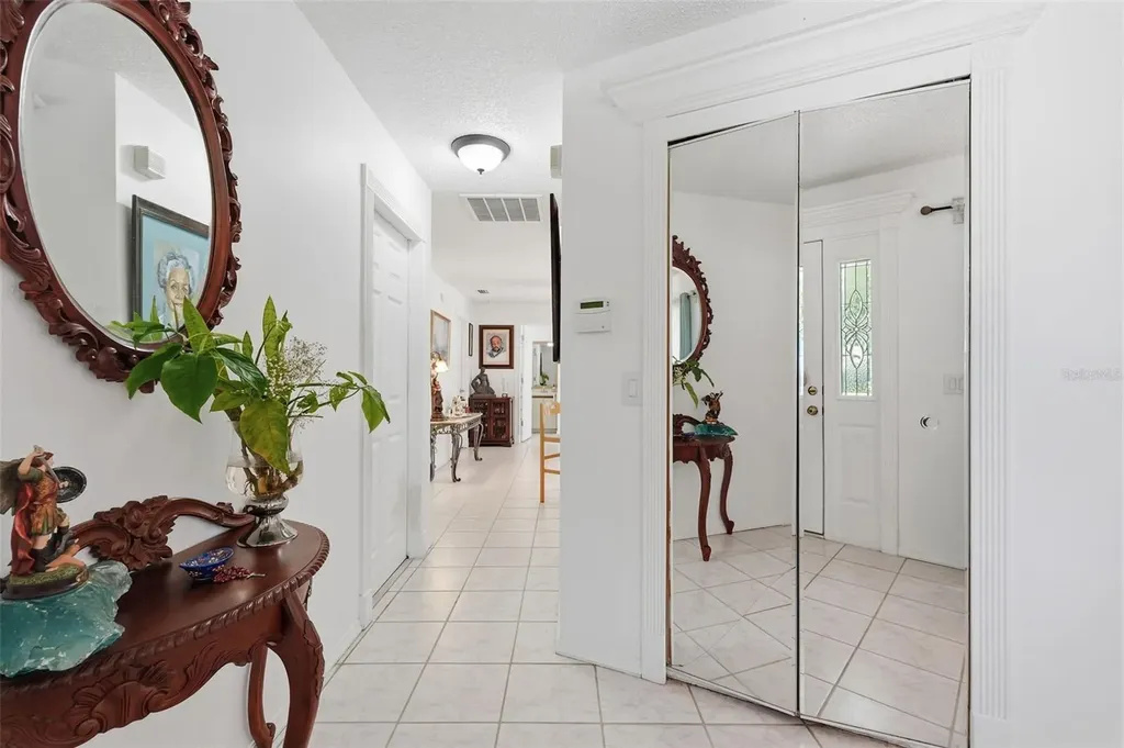 1008 Connecticut Road Tarpon Springs FL 34689