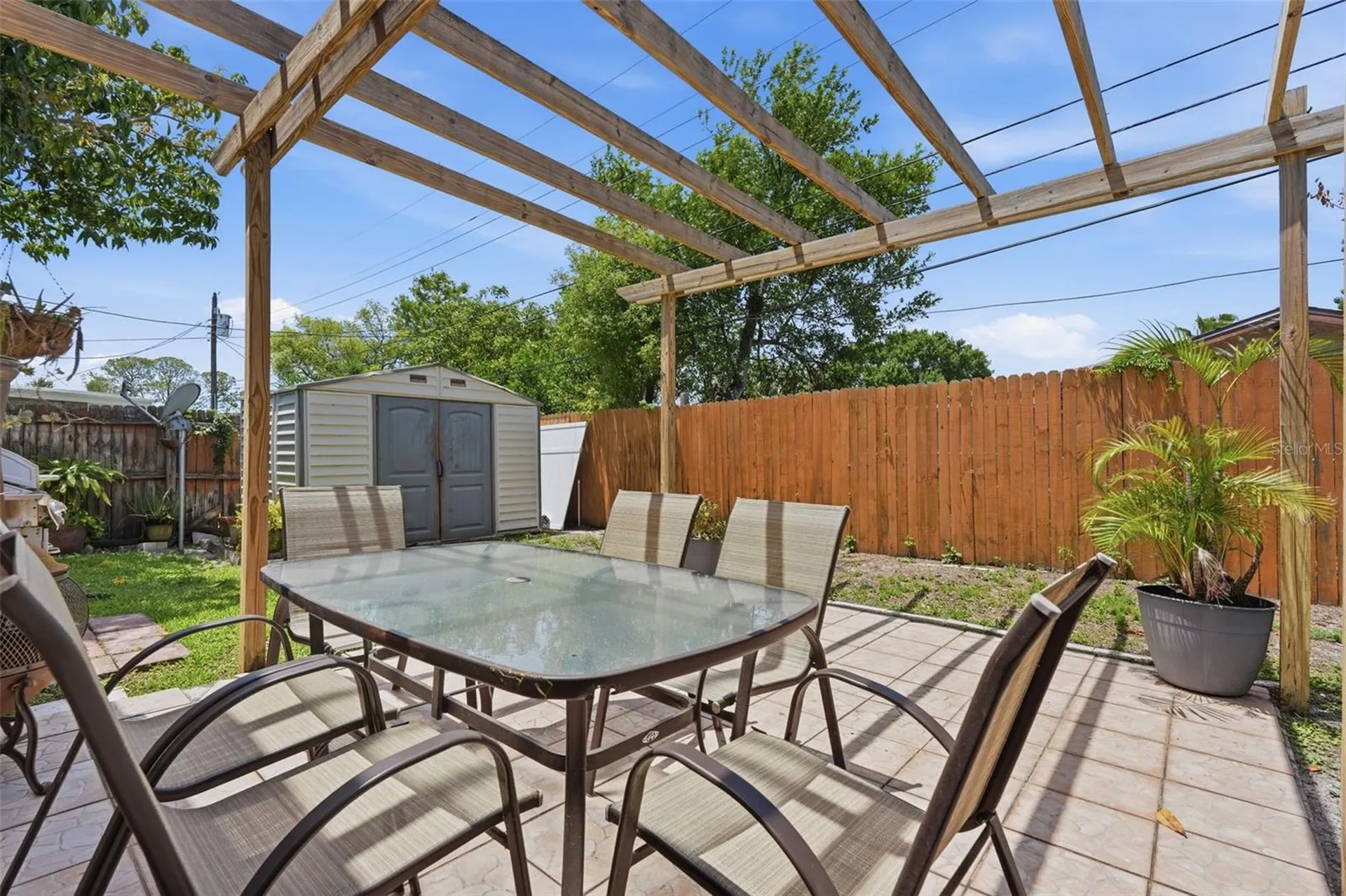 1008 Connecticut Road Tarpon Springs FL 34689