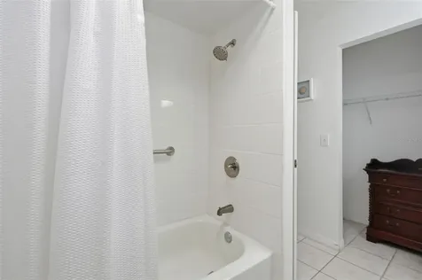 1008 Connecticut Road Tarpon Springs FL 34689