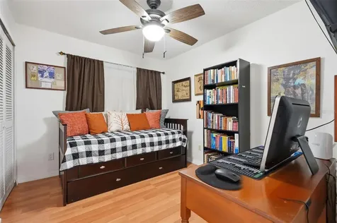 1008 Connecticut Road Tarpon Springs FL 34689