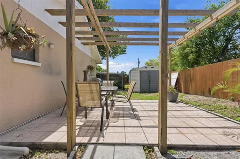 1008 Connecticut Road Tarpon Springs FL 34689