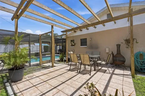 1008 Connecticut Road Tarpon Springs FL 34689