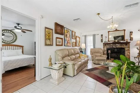 1008 Connecticut Road Tarpon Springs FL 34689