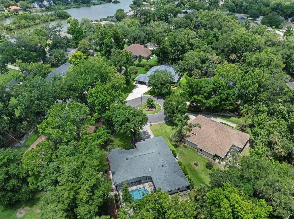 10 Cotton Mill Court Ormond Beach FL 32174