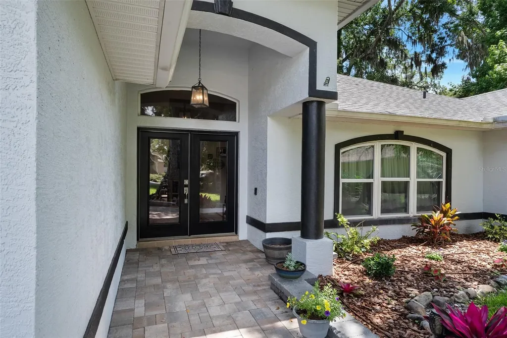 10 Cotton Mill Court Ormond Beach FL 32174