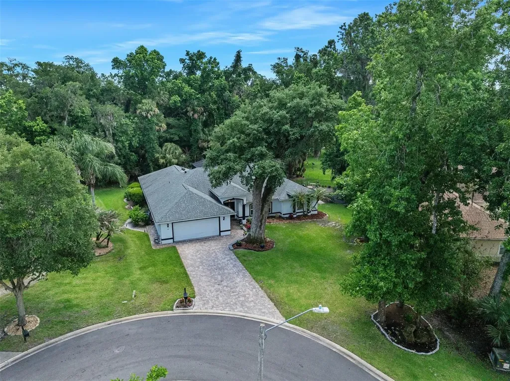 10 Cotton Mill Court Ormond Beach FL 32174