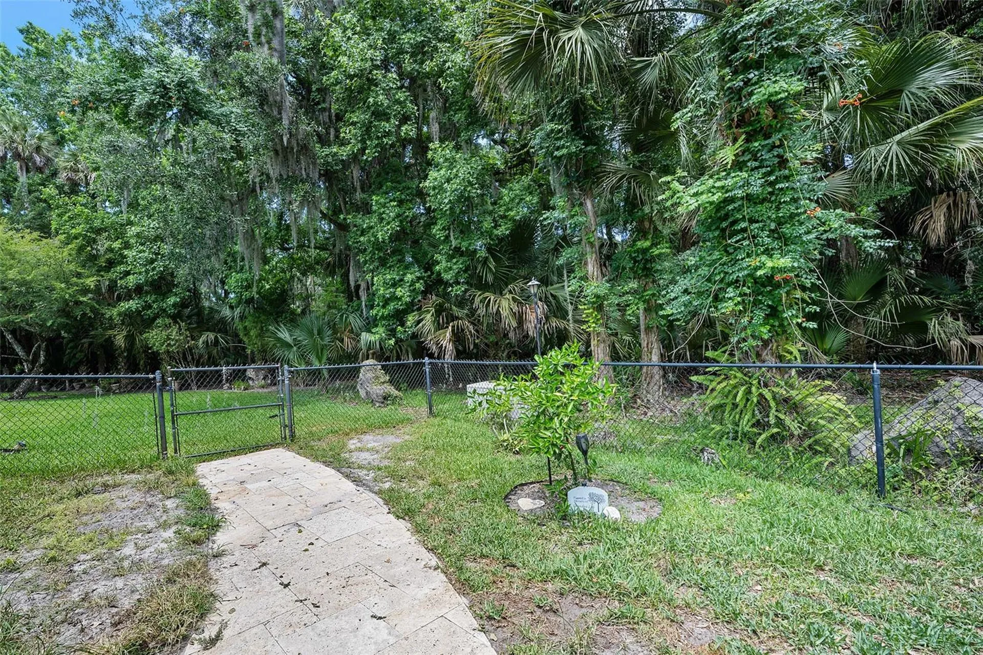 10 Cotton Mill Court Ormond Beach FL 32174