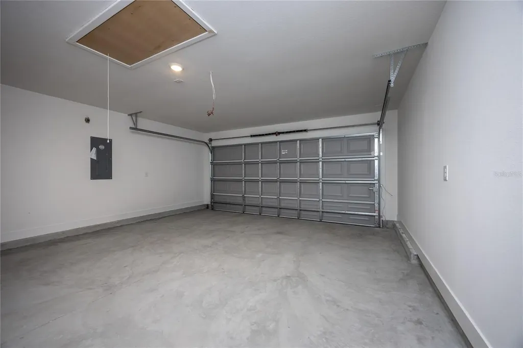 25039 SW 250th Place Newberry FL 32669
