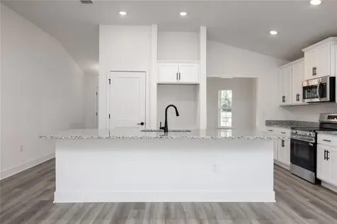 25039 SW 250th Place Newberry FL 32669