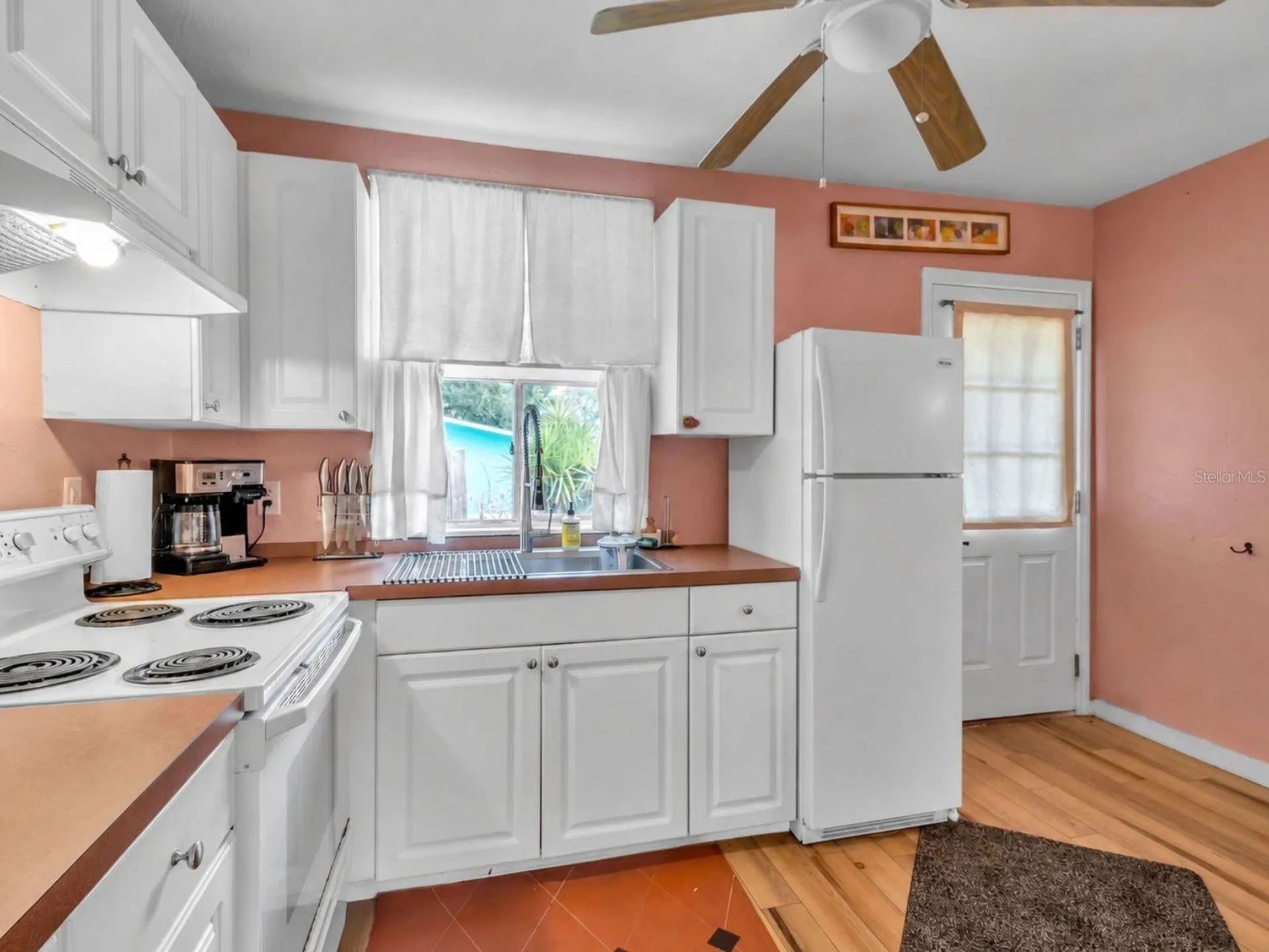 1817 6 Th Street Sarasota FL 34236