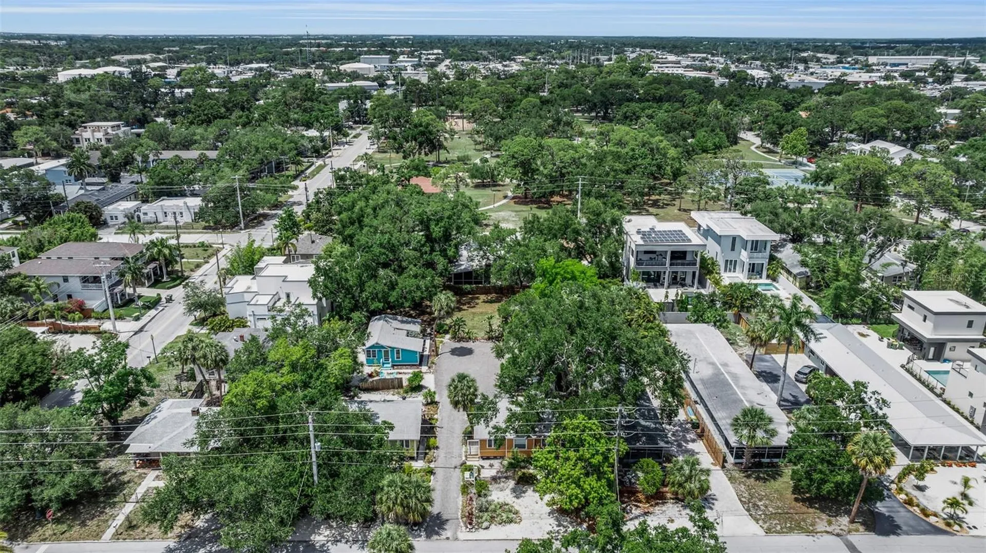 1817 6 Th Street Sarasota FL 34236