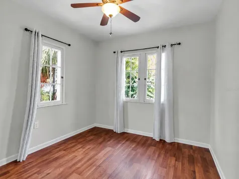 1817 6 Th Street Sarasota FL 34236