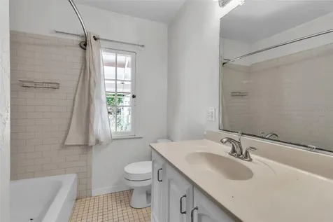 1817 6 Th Street Sarasota FL 34236