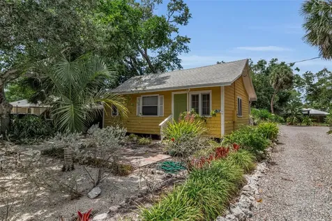 1817 6 Th Street Sarasota FL 34236