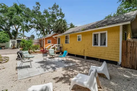 1817 6 Th Street Sarasota FL 34236